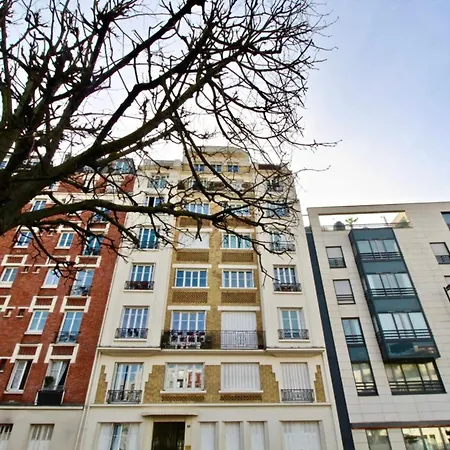 With Wifi 15 Minutes From Montparnasse *